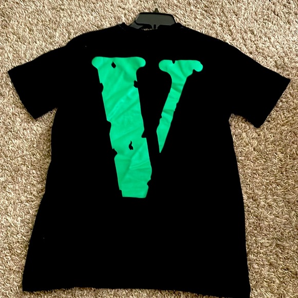 VLONE tee - Picture 4 of 4